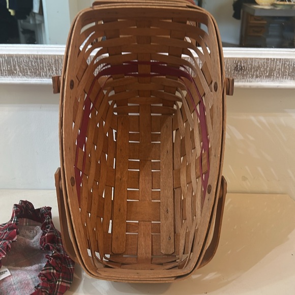 Longaberger 1991 Christmas Collection Yuletide Tradition Basket& red plaid liner - Picture 5 of 9